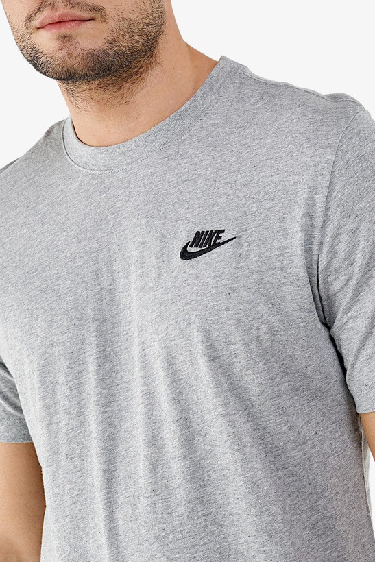 تیشرت اورجینال مردانه نایک Sportswear Club مدل AR4997-064